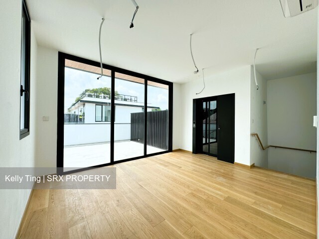 Hong Kong Park (D21), Semi-Detached #449470321